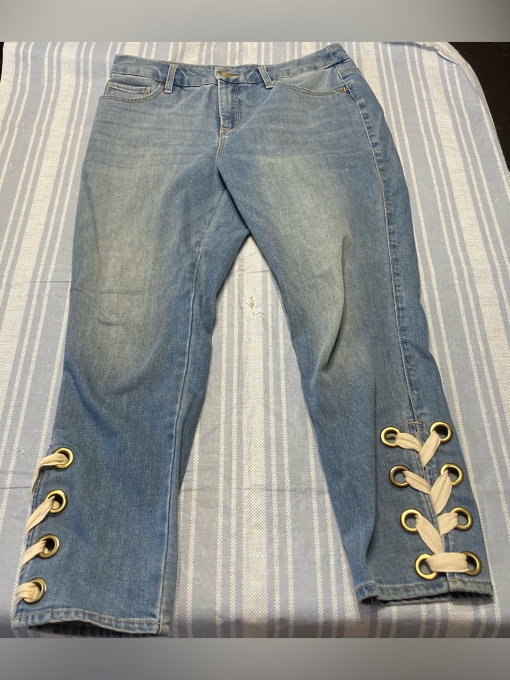Chico's “So Slimming Girlfriend Slim Leg Ankle” blue denim pants. - Picture 2 of 7